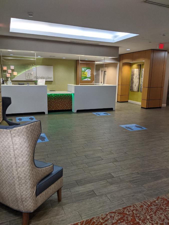Holiday Inn Charlotte University By Ihg Exterior foto