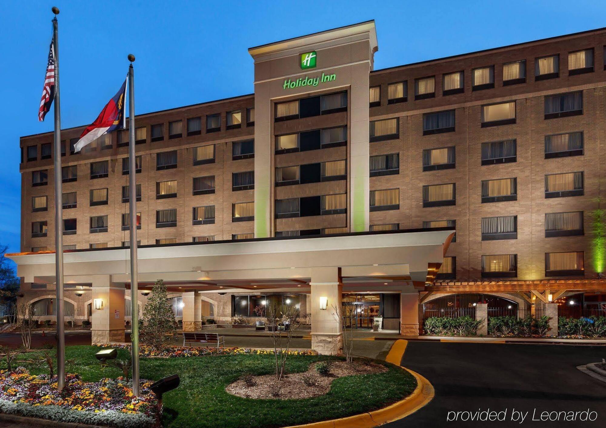 Holiday Inn Charlotte University By Ihg Exterior foto